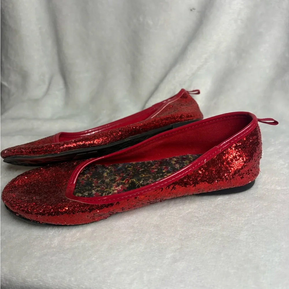 Faded Glory Glittery Red Kids Slippers